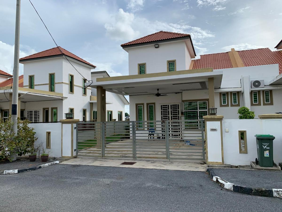 Vistana Indah Homestay Alor Setar Eksteriør billede